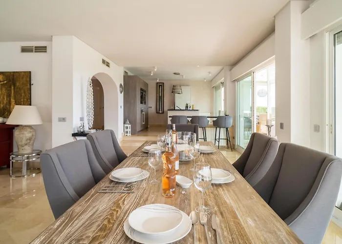 Gorgeous In * Marbella